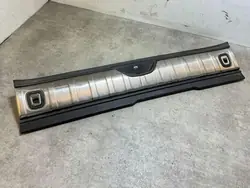 Cubierta de cerradura portón MP07441 para Peugeot 2008 II