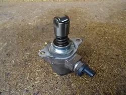 Polttoainepumppu AUDI A3 8P GOLF VI LEON II SCIROCCO 1.4 TFSI 03C127026E