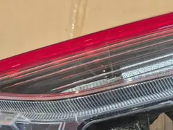 Rav4 V 19 - lampe arrière droite pour hayon