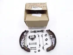 PEUGEOT 207 06-12 Jarrujoukko Oikea Taka OEM