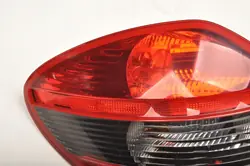 Feu arrière gauche Mercedes-Benz A1718200564