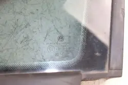 Begagnad VW Touran höger framruta OEM 1T0845411