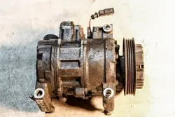 Compressore aria condizionata AUDI A4 2.0L benzina OEM