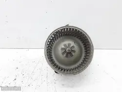 Lämmityspuhallinmoottori Mitsubishi Carisma 2000 0130111191