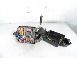 Caja de fusibles Fiat Tipo Lift 1.0T OEM 52102541