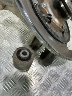 Moyeu roue arrière Toyota GT86 OEM FBZ8237