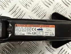 Lexus CT200h reservhjulsverktygssats OEM AM-519400