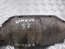 Catalyseur OEM KATALIZATOR ZAMIENNIK OPEL OMEGA B 2.2