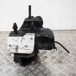 Ilmansuodattimen Kotelo Audi A5 Cabrio 8R0133837D 8R0133843C