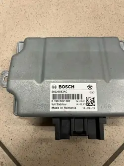Spanningsregelmodule OEM 56029583AC voor Jeep
