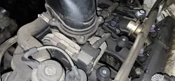 Mercedes-Benz C-CLASS Drosselklappe 2002 2.0L a1111410325