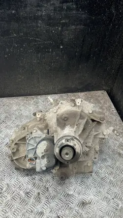 Verteilergetriebe OEM 33100EA310 für Nissan NP300 Navara