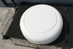 Varaupyörän suojus takaluukulle OEM Isuzu OE