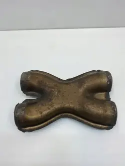 Pièce système échappement usée OEM A2304900122 Mercedes-Benz