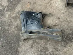 VW PASSAT B8 Framstötfångare Vänster/Höger OEM