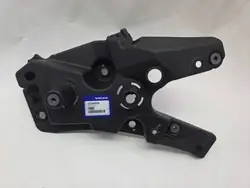 Volvo XC60 II Kotflügelhalter links vorne OEM 32288928