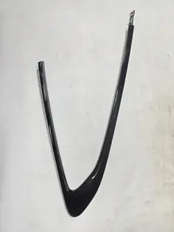 BMW 6 Gran Turismo G32 Moldura Janela Traseira Esquerda OEM 8495573