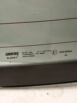 Fiat OE 46514687 Vitre Arrière - État Utilisé