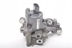 OEM 244705 Thermostat & Pompe à Huile Volvo XC90