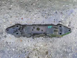 Soporte de caja OEM LUK1126 - Subaru Legacy