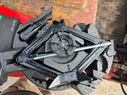 Kit reparación inserto rueda poliestireno Volvo V40 II OEM 31381882