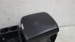 Tunneli nojatuoli Dodge OE OEM RAM 1500 2013-18