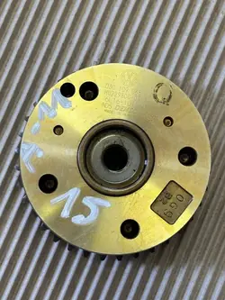 Volkswagen Jetta VI 2011 Polia do comando de válvulas / VANOS