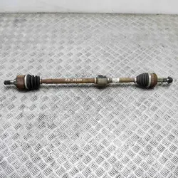 Höger framaxel HYUNDAI I30 (GD) 1.4L 2015 49501A6300