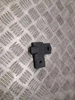 Sensor Nivel Combustible Audi OEM 8K0906651B - Usado