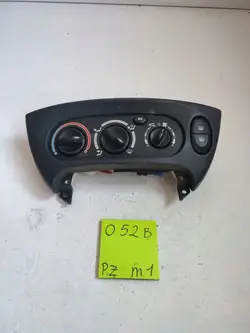 Panel climatizador Renault Megane I 652718V