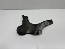 Audi E-Tron fram vänster stänkskärmsfäste OEM 4J3821239B