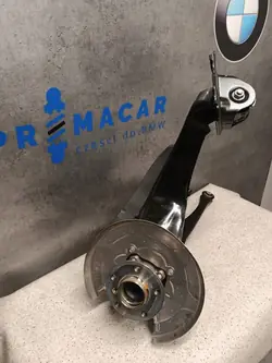Pivot de fusée arrière gauche Mini F66 OEM 8854115 - Occasion