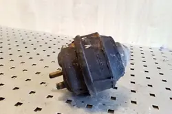 Soporte de motor VOLVO V70 II 2.4L diésel 8624754