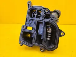 Jäähdytysnesteen termostaatti OEM 8471991 BMW B47