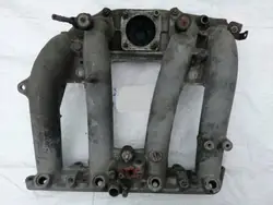 Inlaatspruitstuk OEM 1021413601 voor Mercedes M102