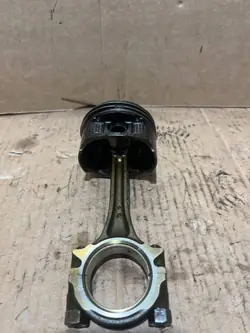 Bielle de Piston Nissan Note AWJ1695 - Pièce OEM Occasion