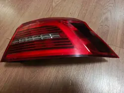 Luz Trasera Derecha - VW Passat B8 - Sedán - LED
