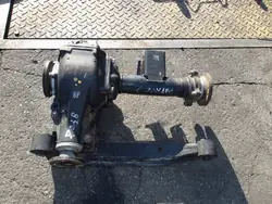 Travesaño delantero NISSAN - Pieza OEM NISSAN usada