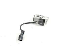 Tesla A/C expansieklep OEM 600848100B - Gebruikt