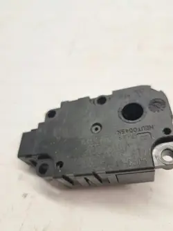 Moteur de volet Mercedes-Benz OEM FM208001 - Occasion