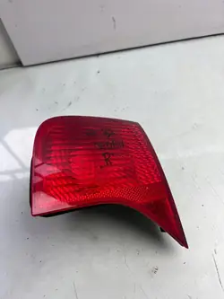 Rücklicht Audi A4 S4 B6 8E 8H 73727