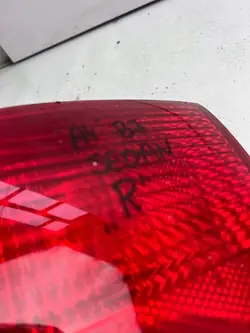 Feu arrière Audi A4 S4 B6 8E 8H 73727