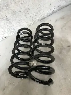 Conjunto molas Mercedes-Benz OEM A2063242600 Usado