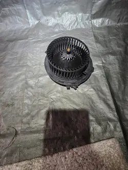 VENTILADOR SEAT LEON III OCTAVIA III A3 8V GOLF VII