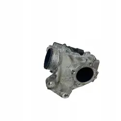 EGR-venttiili VOLVO V70 II 2.4L Diesel 2010 OEM 31219874