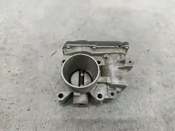 Corps de papillon OEM 8200568712C pour Renault Clio III