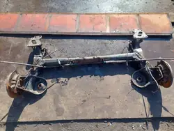 Viga do eixo traseiro com discos ABS OEM - Citroen C4 Picasso