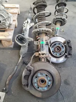 Ammortizzatore anteriore sinistro Zoe 543027411R