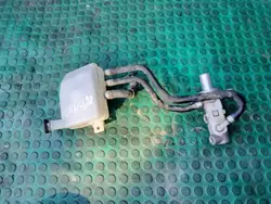 Nissan Cabstar Remvloeistofreservoir OEM Onderdeel
