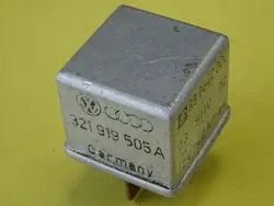 Polttoainepumpun rele VW Polo III